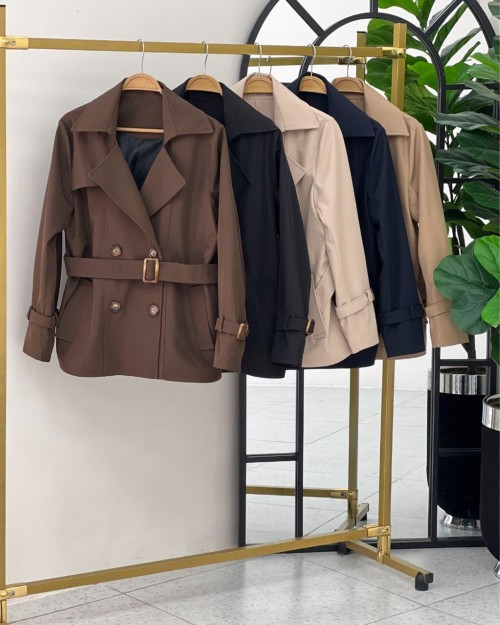  بارانی رویا مشخصات